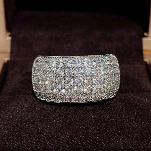 STATEMENT BRIDAL WEDDING RING - Picture 1 of 1